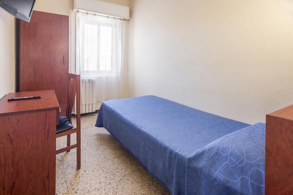 Hostal Solimar Badalona Rum bild